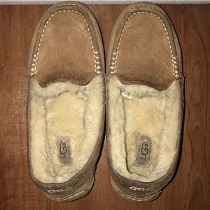 Authentic UGG Ansley chestnut slipper